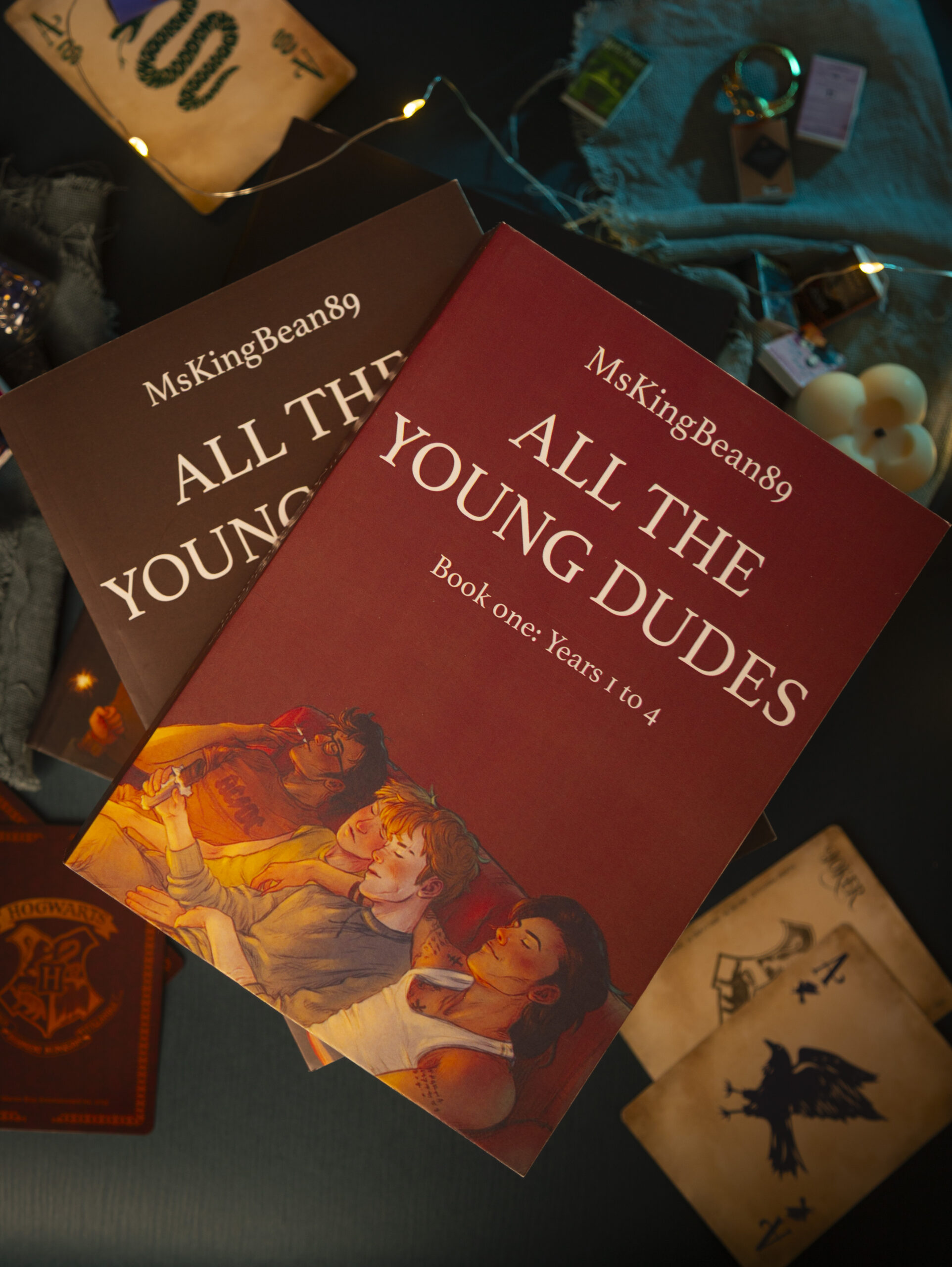 Saga ALL THE YOUNG DUDES — 3 libros — Tapa blanda — Inglés